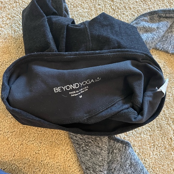 Beyond Yoga Colorblock Tri-Panel High Waisted Leggings - Picture 2 of 3